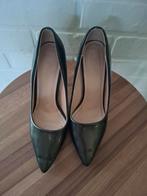 Zwarte puntige pumps maat 39, Ophalen, Zo goed als nieuw, Pumps