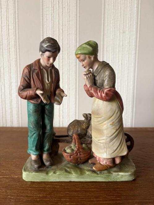 Boerenkoppel met kruiwagen – landelijke scène in porselein, Antiek en Kunst, Antiek | Porselein, Ophalen
