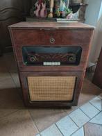 Oude radio + spalte speler meubel, Ophalen