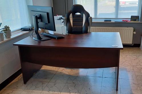 Bureau /bureel /Tafel, Huis en Inrichting, Bureaus, Zo goed als nieuw, Bureau, Ophalen