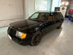 Mercedes 300TE - 1991 - 7 places, Autos, Mercedes-Benz, 7 places, Noir, Cruise Control, Break