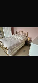 Lit 140x200cm, Autres couleurs, Enlèvement, Deux personnes, 140 cm