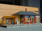 Gare « Neuburg » à l'échelle HO, Hobby & Loisirs créatifs, Trains miniatures | HO, Enlèvement ou Envoi, Utilisé, Pont, Tunnel ou Bâtiment