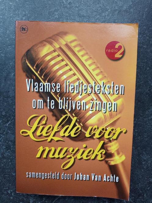 LIEFDE VOOR MUZIEK - Vlaamse liedjesteksten, Boeken, Muziek, Gelezen, Algemeen, Ophalen of Verzenden