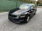 skoda octavia  1.6  full option premium edition, Auto's, 4 cilinders, 1600 cc, Leder en Stof, Zwart