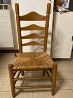 3 klassieke houten stoelen - lage rietzitting, Antiek en Kunst, Ophalen