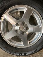 Jeep gran cherokee WH 245/65/17R, Auto-onderdelen, Banden en Velgen, Ophalen