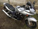 Kawasaki ZR-7 30600km 2002 staat al even stil, Motos, Motos | Kawasaki, Naked bike, 4 cylindres, Particulier, Plus de 35 kW