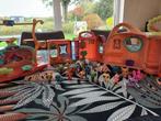 Little PET SHOP - Lot avec maison + Aire de jeux, Enfants & Bébés, Jouets | Figurines, Comme neuf, Enlèvement