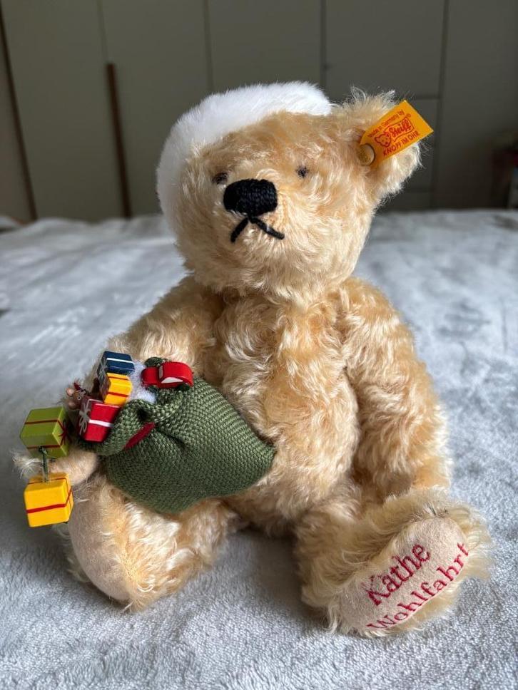 Steiff Käthe Wohlfahrt Kerstman, Verzamelen, Beren en Cherished Teddies, Zo goed als nieuw, Stoffen beer, Steiff, Ophalen of Verzenden