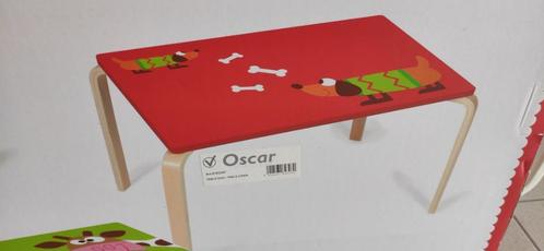 Stevige kindertafel merk Scratch- rode kleur., Kinderen en Baby's, Kinderspulletjes, Nieuw, Ophalen