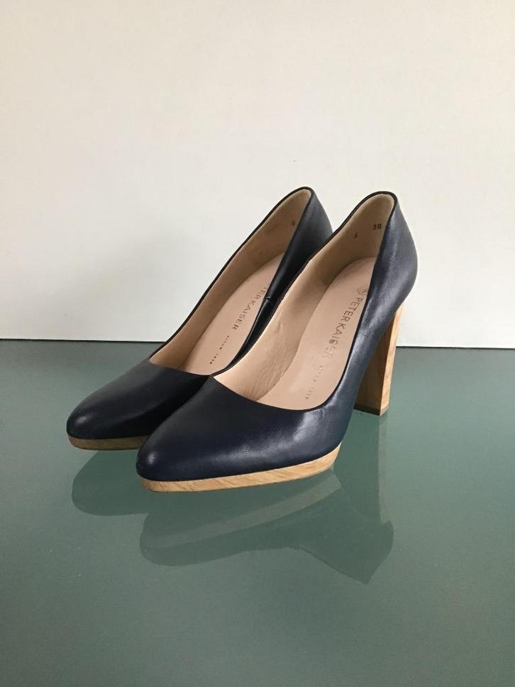 Gratis Verzenden | Peter Kaiser vintage blauwe hakken 38, Kleding | Dames, Schoenen, Zo goed als nieuw, Pumps, Blauw, Verzenden