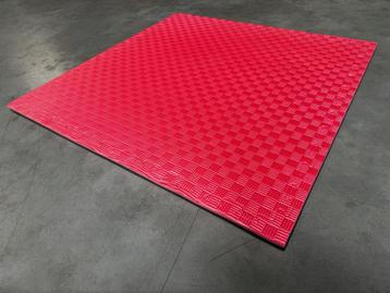Puzzelmatten - Judomatten beschikbaar voor biedingen