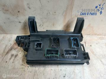 Chrysler 300C 2.7 V6 Zekeringkast Motorruimte P04692026AC beschikbaar voor biedingen