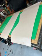 2 beige kleur tuigleer lappen 2 mm dikte half soepel, Enlèvement ou Envoi, Comme neuf, Beige