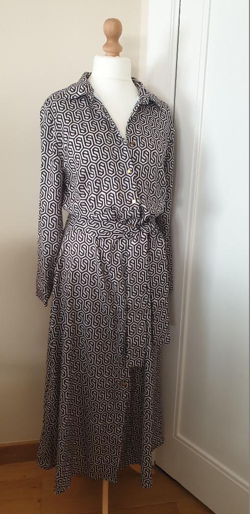NIEUW artikel : Linu jurk - Maat L, Kleding | Dames, Jurken, Nieuw, Maat 42/44 (L), Beige, Onder de knie, Ophalen of Verzenden