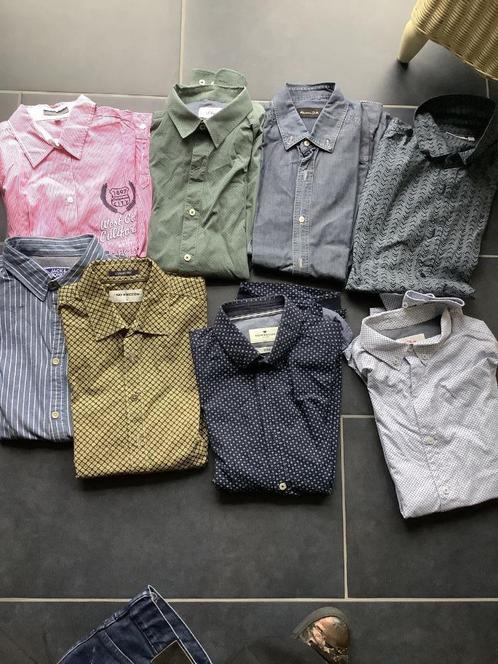 Hemden heren small + 2 lange jeans broeken, Kleding | Heren, Overhemden, Zo goed als nieuw, Blauw, Ophalen