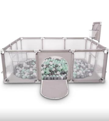 Baby bed- speelplek voor babys en peuters beschikbaar voor biedingen