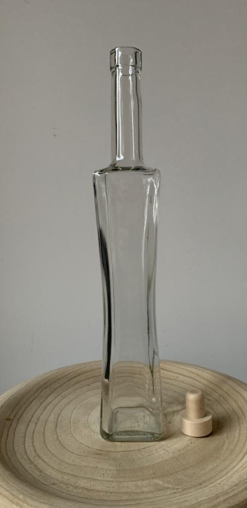 50 stuks: Elegante Quadra glazen flessen 500ml + Dop, Verzamelen, Glas en Drinkglazen, Nieuw, Overige typen, Ophalen of Verzenden