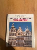 Het sierlijke bestaan van steden, Boeken, Ophalen of Verzenden, Zo goed als nieuw