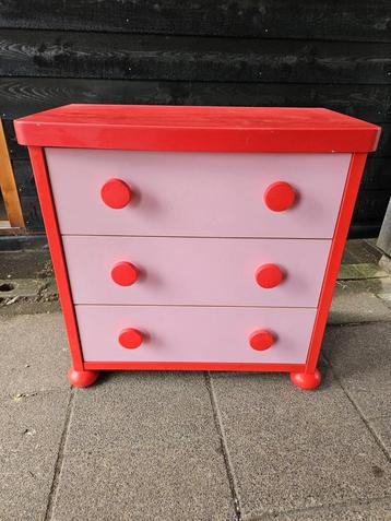 Lade kast rood roze ikea beschikbaar voor biedingen