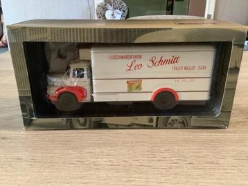 Miniatuur vrachtwagen Unic zu 66 Leo Schmitt (Nieuw) 