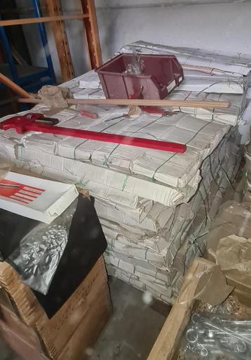 opruiming werkmateriaal beschikbaar voor biedingen