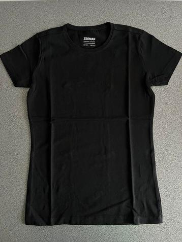 Zwart t-shirt - maat 146/152