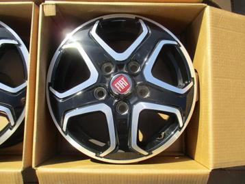 Nieuwe velgen met banden Fiat/peugeot/citroen beschikbaar voor biedingen