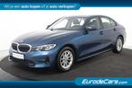BMW 320 IA Sedan *1ste Eigenaar*Navigatie*Park assist*, Auto's, BMW, Stof, 4 cilinders, Blauw, Bedrijf