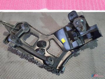 	renault captur bumper geleider rechts achter beschikbaar voor biedingen