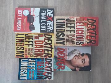 Verzameling engelstalige boeken: Dexter beschikbaar voor biedingen