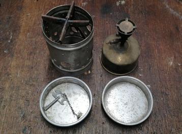 Réchaud essence complet WW2  beschikbaar voor biedingen