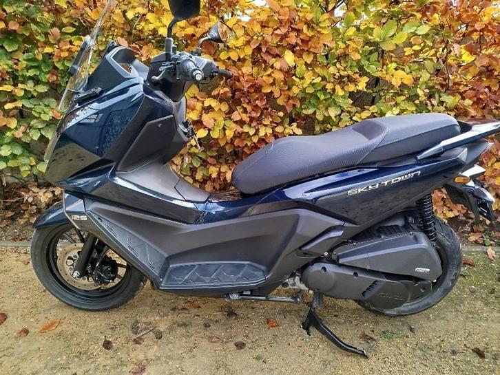 Kymco Skytown 125 / 2024 / Als nieuw, Motoren, Onderdelen | Merk-onafhankelijk, Ophalen