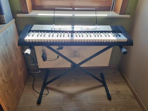 synthétiseur CASIO CTK 1100, Muziek en Instrumenten, Keyboards, Zo goed als nieuw, Casio, Ophalen