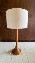 Grote vintage teakhouten tafellamp, uitgegeven door Kirk, Da, Ophalen of Verzenden, Zo goed als nieuw, Scandinave, 75 cm of meer