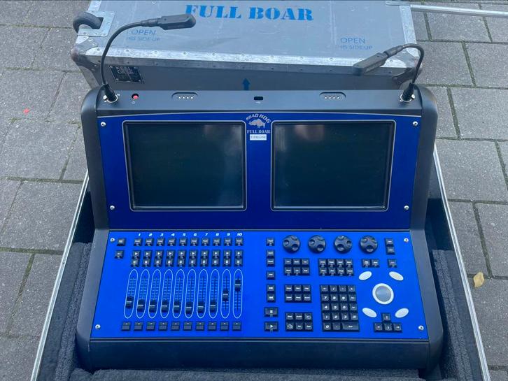 Road hog 3 full boar, Muziek en Instrumenten, Licht en Laser, Zo goed als nieuw, Ophalen
