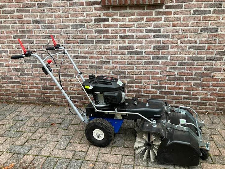Iseki limpar 72 1x gebruikt borstelmachine veegmachine, Tuin en Terras, Veegmachines, Zo goed als nieuw, Ophalen