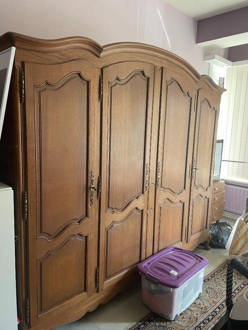 Antieke houten kleerkast met vier deuren, Antiek en Kunst, Antiek | Meubels | Kasten, Ophalen