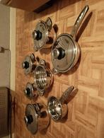 Een set stoom potten en pannen 7 delig kleur zilver kleur, Huis en Inrichting, Keuken | Potten en Pannen, Ophalen, Zo goed als nieuw