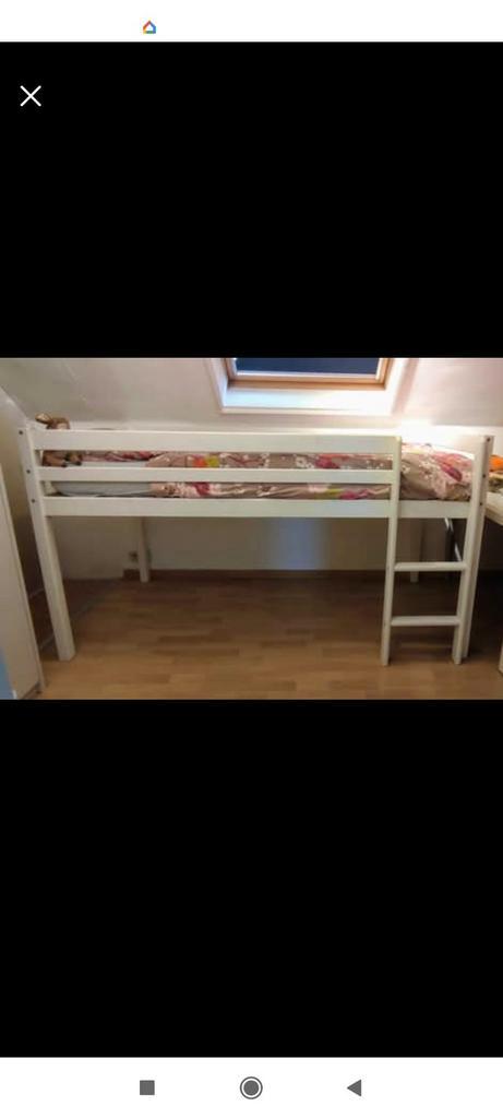 Mooie Halfhoogslaper wit in heel goede staat, Huis en Inrichting, Slaapkamer | Stapelbedden en Hoogslapers, Zo goed als nieuw