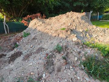 Gratis Steenpuin beschikbaar voor biedingen