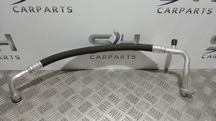 Tuyau clim d'un Mercedes GLA, Autos : Pièces & Accessoires, Autres pièces automobiles, Mercedes-Benz, Utilisé, 3 mois de garantie