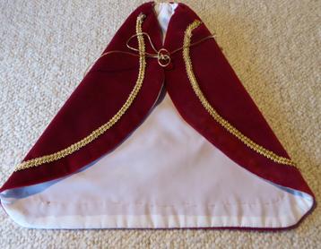 Poppenkleding/ Nieuw beschikbaar voor biedingen