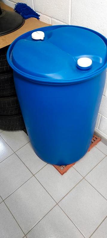 Baril  200l beschikbaar voor biedingen