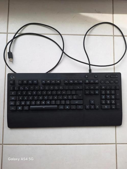 GeForce gaming toetsenbord! Met kabel (USB), Computers en Software, Toetsenborden, Zo goed als nieuw, Gaming toetsenbord, Ophalen