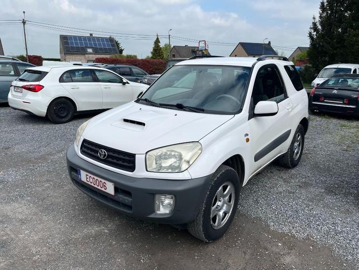 Toyota Rav 4 2.0 dieselmotor van 85 kW uit 1995 slaat dicht, Auto's, Toyota, Bedrijf, Rav4, 4x4, Trekhaak, Diesel, Euro 3, SUV of Terreinwagen