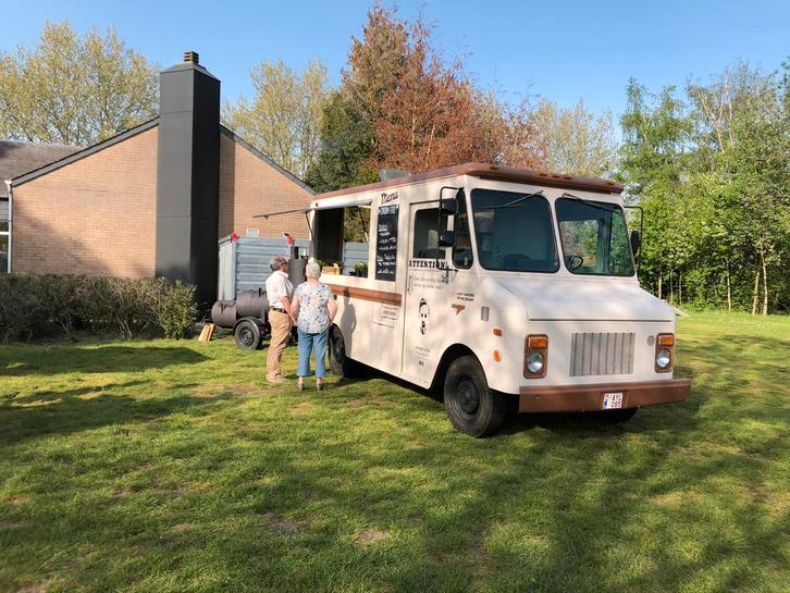 Chevrolet Stepvan FOODTRUCK, Auto's, Bestelwagens en Lichte vracht, Particulier, Chevrolet, Benzine, Automaat, Achterwielaandrijving