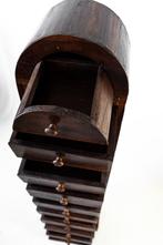 Commode en bois dur avec 10 tiroirs., Maison & Meubles, Accessoires pour la Maison | Autre, Comme neuf, Enlèvement