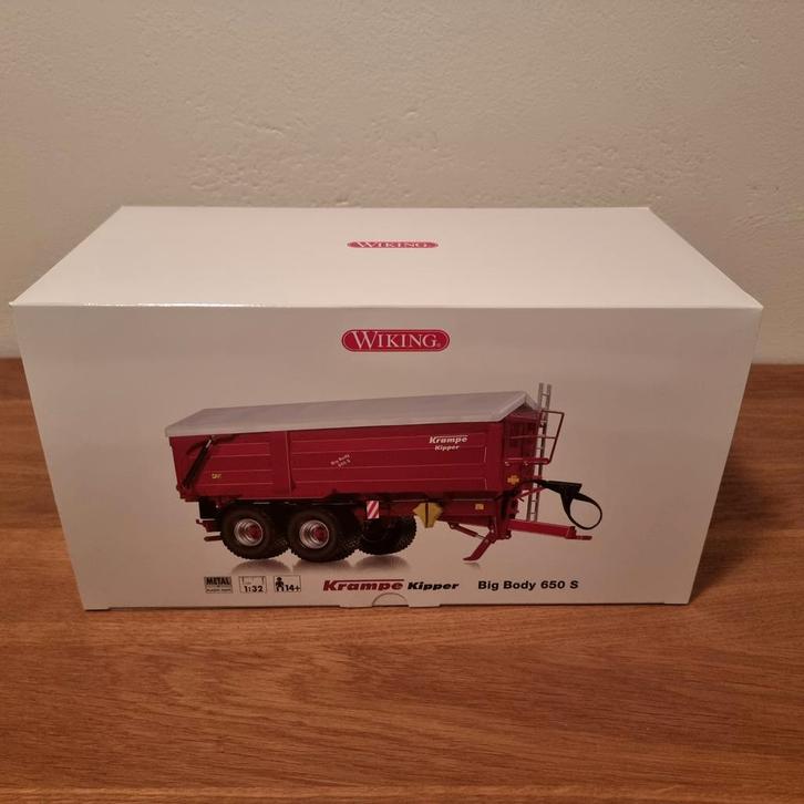 Big Body Cramp 650 S Wiking, Hobby & Loisirs créatifs, Voitures miniatures | 1:32, Neuf, Tracteur et Agriculture, Autres marques